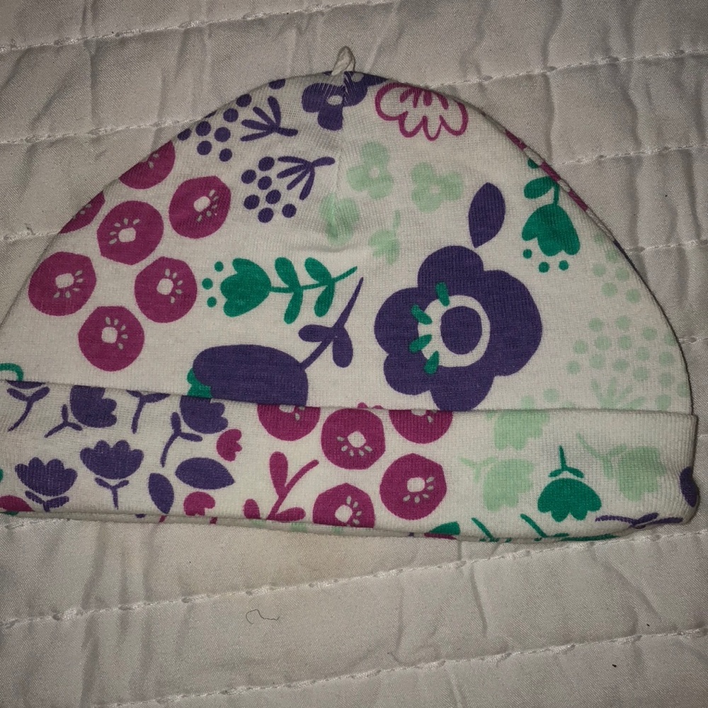 Baby girl soft hat - 9 months